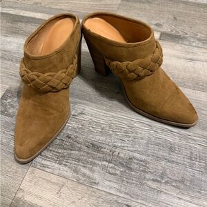 Universal Thread Brown Suede Braided Mules size 7